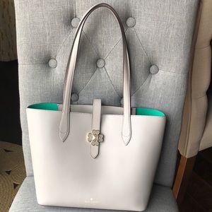 Kate Spade tote Kaci
